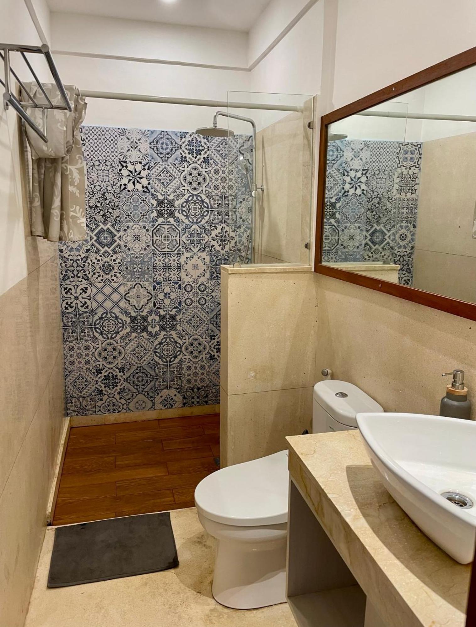Stylish Tropical 2 Bedroom , , 400m To Finn विला Canggu (Bali)