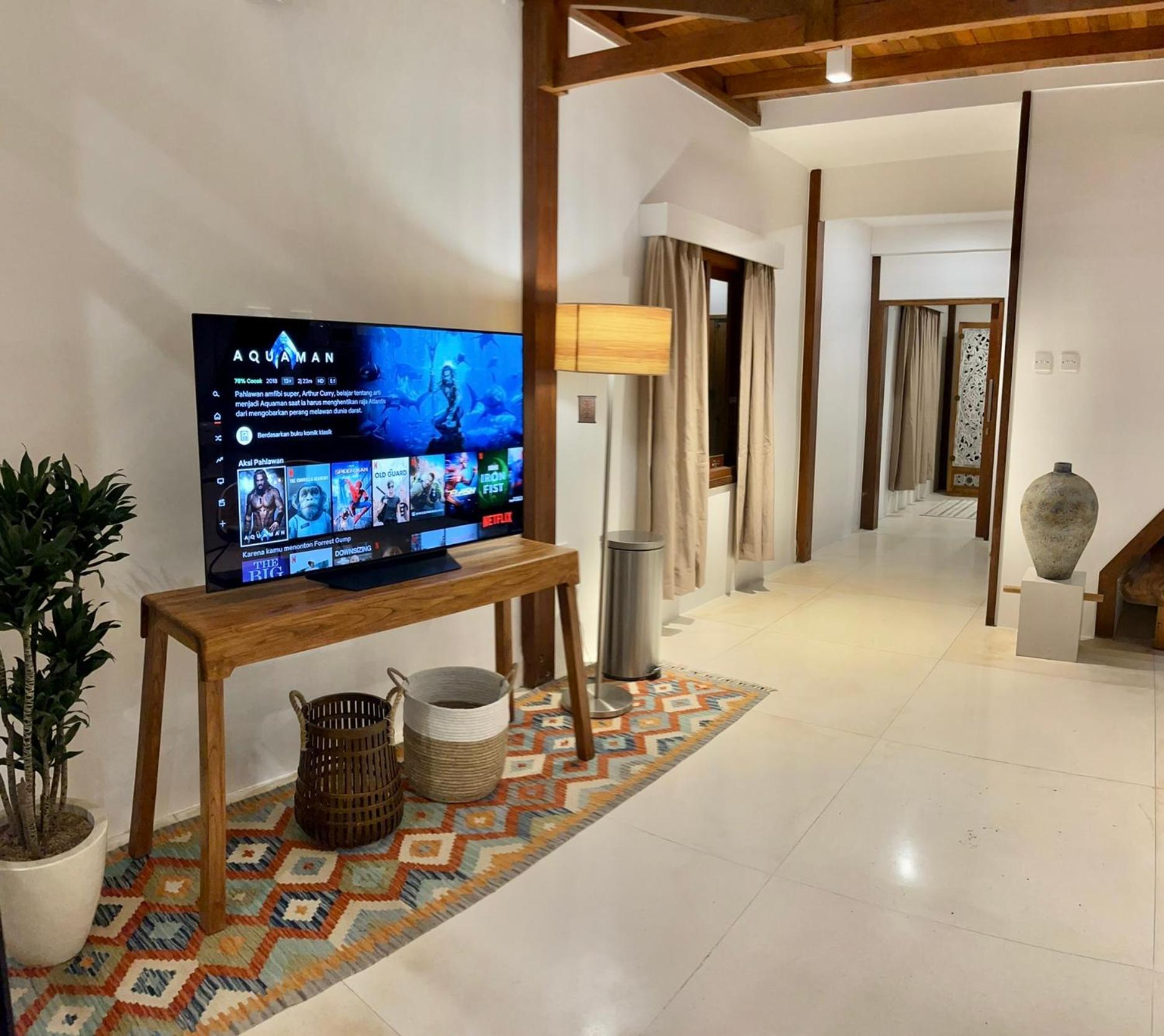 Villa Stylish Tropical 2 Bedroom , , 400m To Finn *