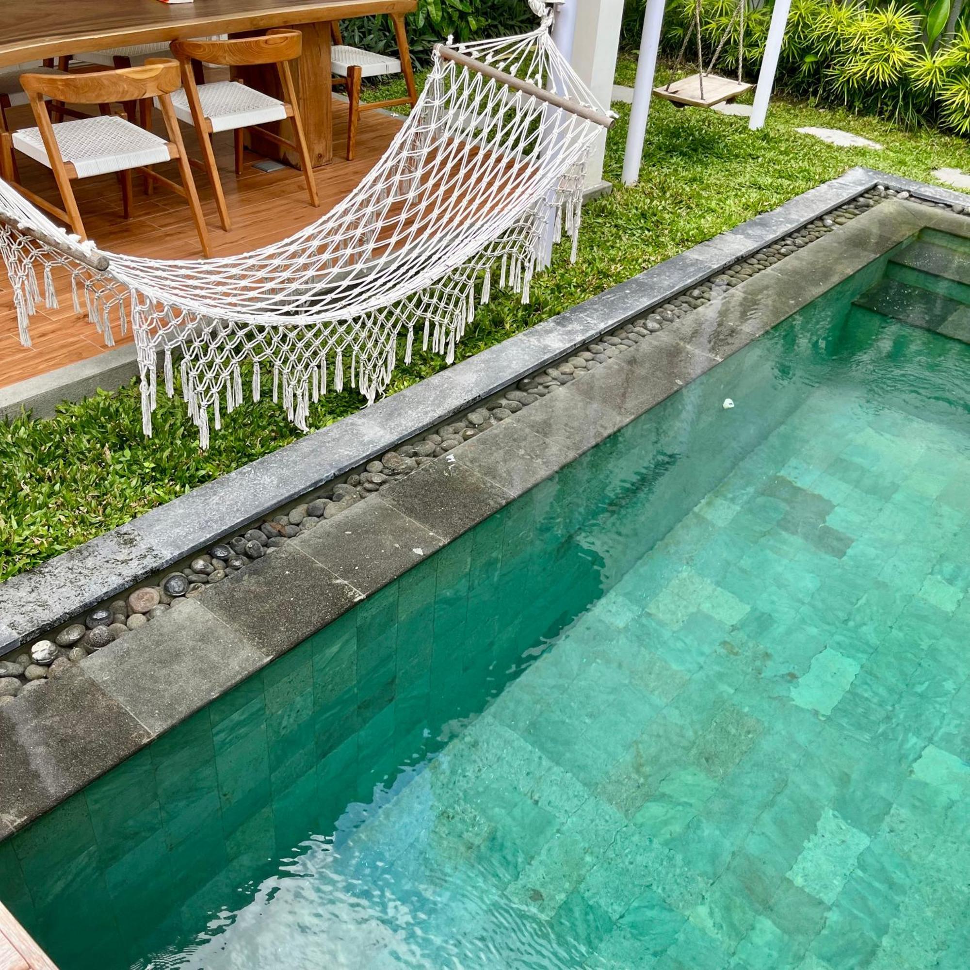 Villa Stylish Tropical 2 Bedroom , , 400m To Finn *